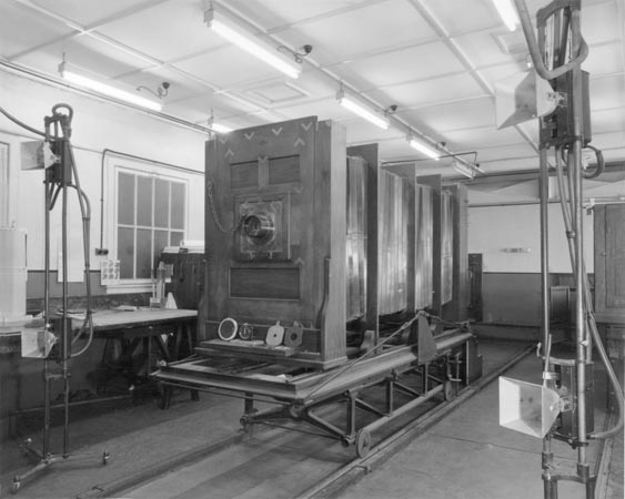 Hunter Penrose camera used for cartographic reproduction of maps