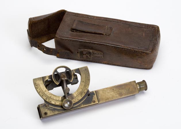 Hand held level in which the spirit level is attached to the vertical circle