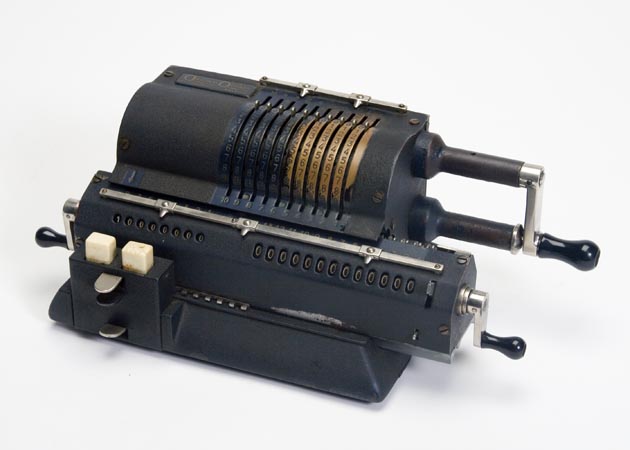 A type of mechanical calculator used in the 1920s