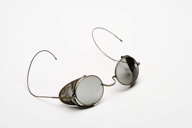 Sunglasses used in the early 1880s by a surveyor