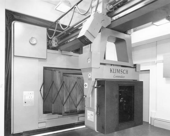 Klimsch cartographic camera used for cartographic reproduction of maps