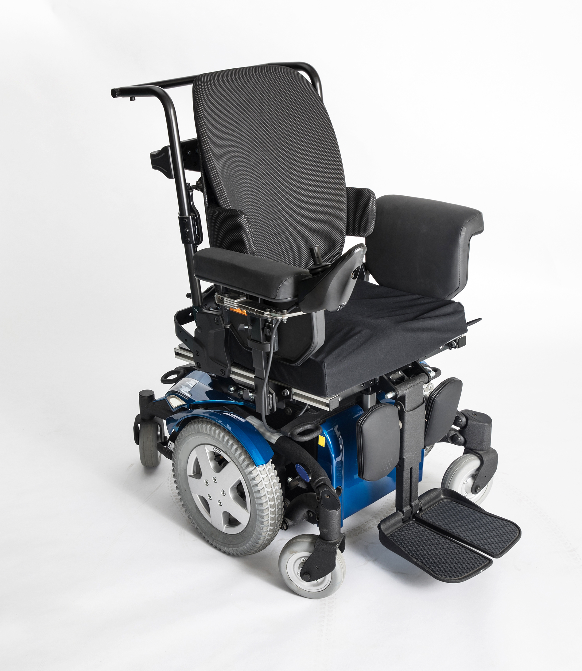Motorised wheelchair