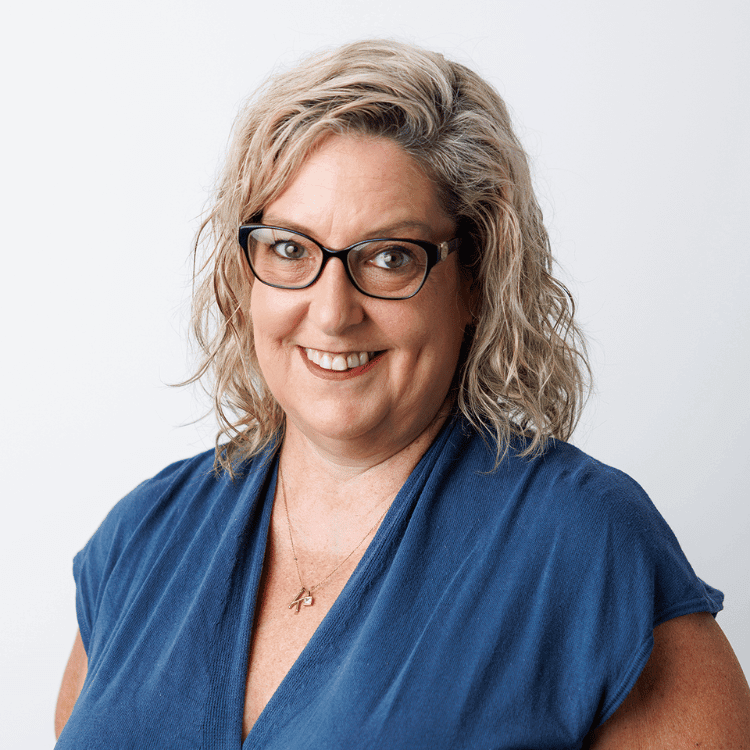 Karen Knapton